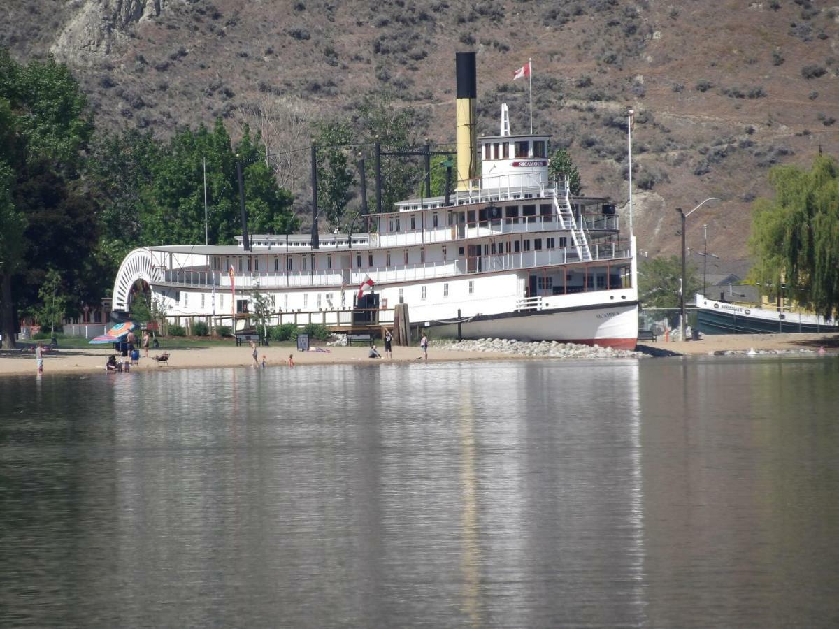 بينتيكتون Okanagan Lakefront Resort المظهر الخارجي الصورة